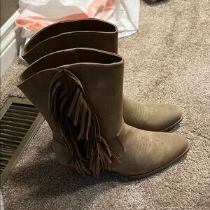 Fringe Tan Women's Boots